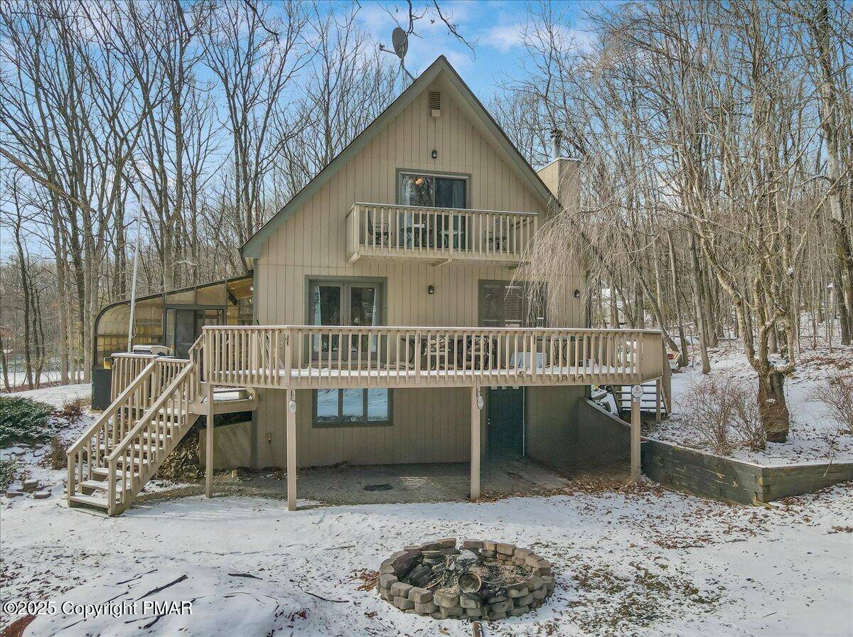 155 Jay RD, Effort, PA 18330