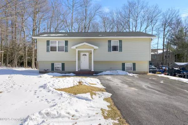 Tobyhanna, PA 18466,7567 Eagle Rock DR