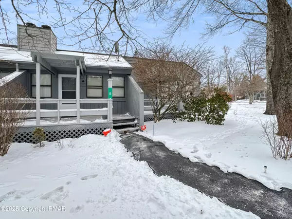 112 Condor DR, Tamiment, PA 18371