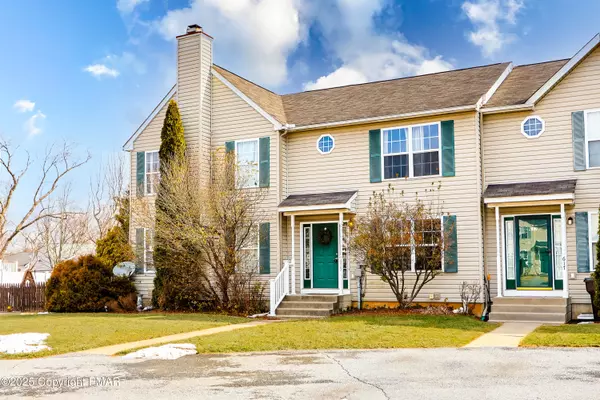 615 Abbe CT, Freemansburg, PA 18017