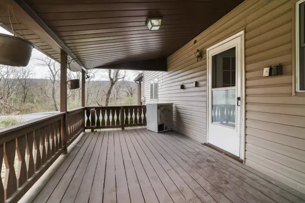 Lehighton, PA 18235,2268 W Lizard Creek RD