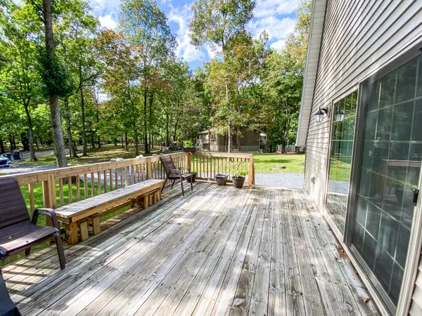 East Stroudsburg, PA 18302,128 Lincoln RD