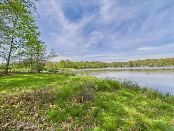 Pocono Lake, PA 18347,1441 Arrowhead DR