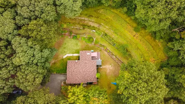 Saylorsburg, PA 18353,974 Meixsell Valley RD