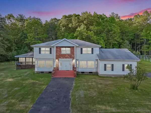1163 Bush RD, Cresco, PA 18326