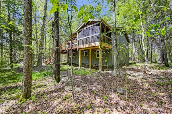 1172 Deer Trail RD, Pocono Pines, PA 18350
