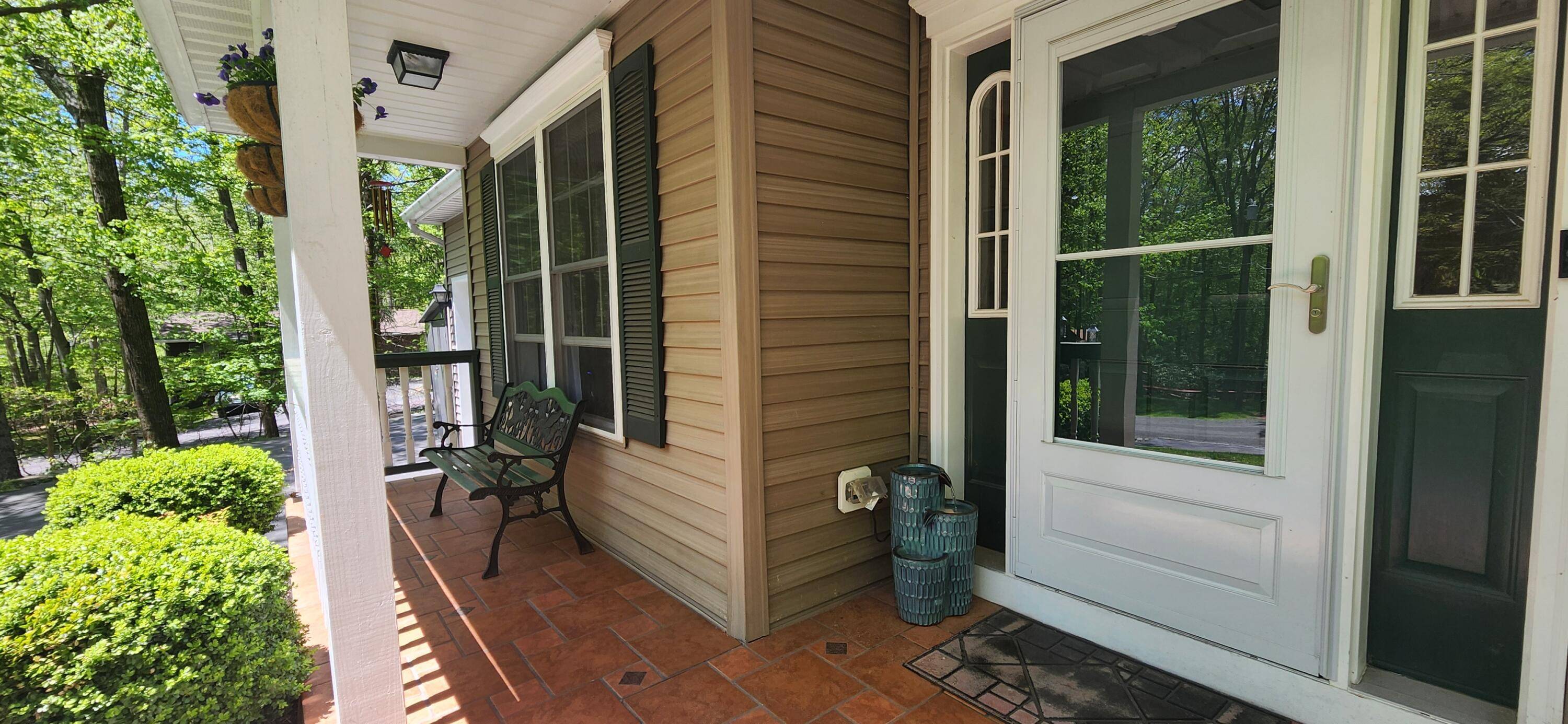 Scotrun, PA 18355,1729 Hemlock DR