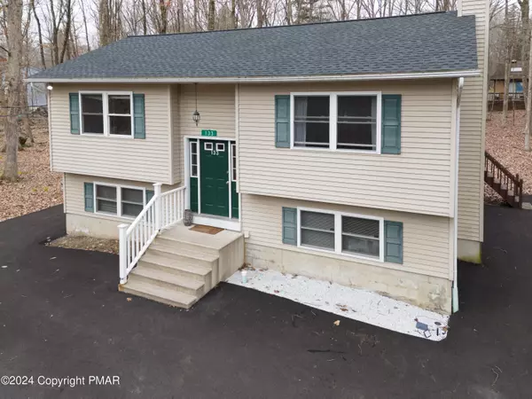 East Stroudsburg, PA 18301,133 Sundew DR