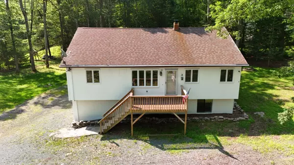 Cresco, PA 18326,371 Ridge CIR