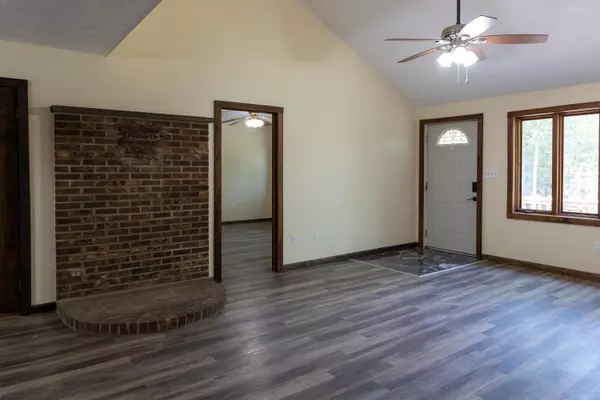 Cresco, PA 18326,371 Ridge CIR