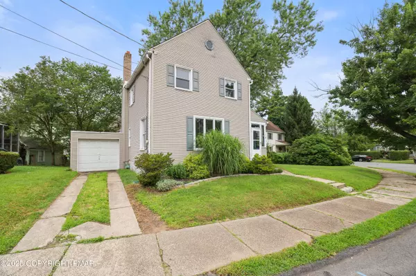 11 Oneida PL, Forty Fort, PA 18704