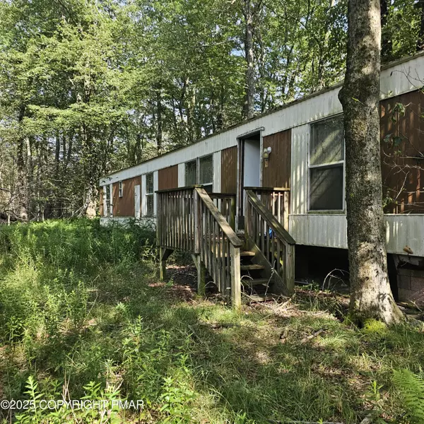 Gouldsboro, PA 18424,7 No Name TRL