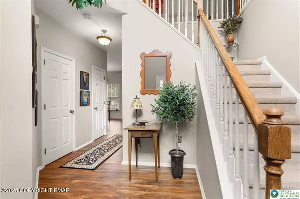 Bethlehem, PA 18017,4204 Maria LN