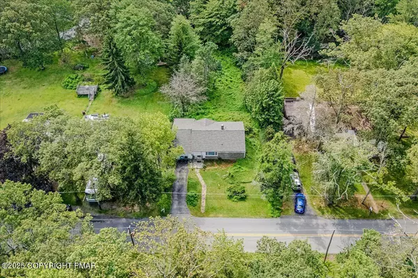 Mount Pocono, PA 18344,119 Knob RD