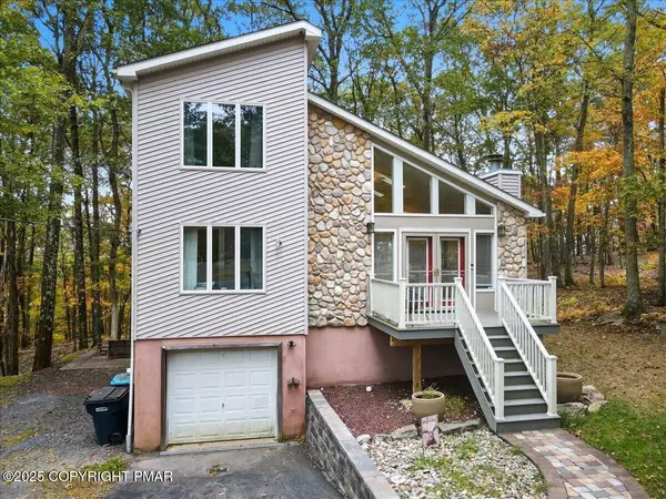 East Stroudsburg, PA 18301,445 Hyland DR