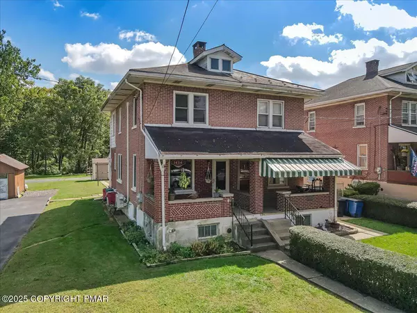 1434 Shimerville RD, Emmaus, PA 18049