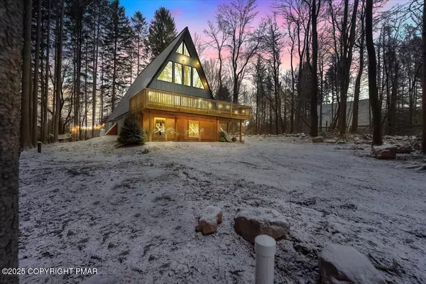 245 Lidio RD, Blakeslee, PA 18610