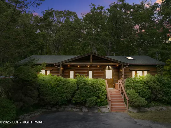 Cresco, PA 18326,456 Devils Hole RD