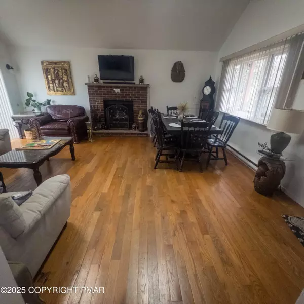 Tobyhanna, PA 18466,2638 Foxledge DR