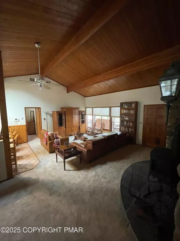 Cresco, PA 18326,3530 Spruce Cabin RD