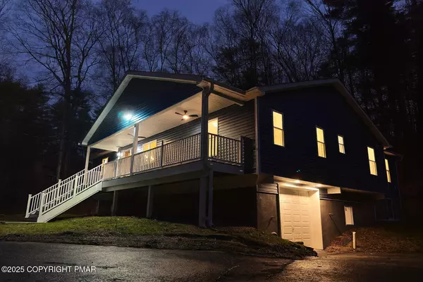 Bushkill, PA 18324,1131 Mink CT