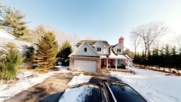 East Stroudsburg, PA 18301,2241 White Oak DR