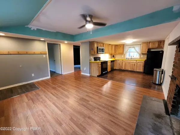 Dingmans Ferry, PA 18328,119 Adrienne CT