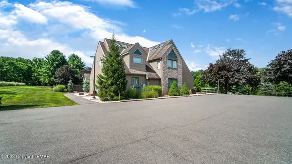 Lehighton, PA 18235,757 Fredericks Grove RD