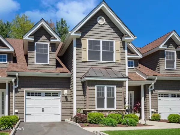 803 Macintosh Way,  Matamoras,  PA 18336