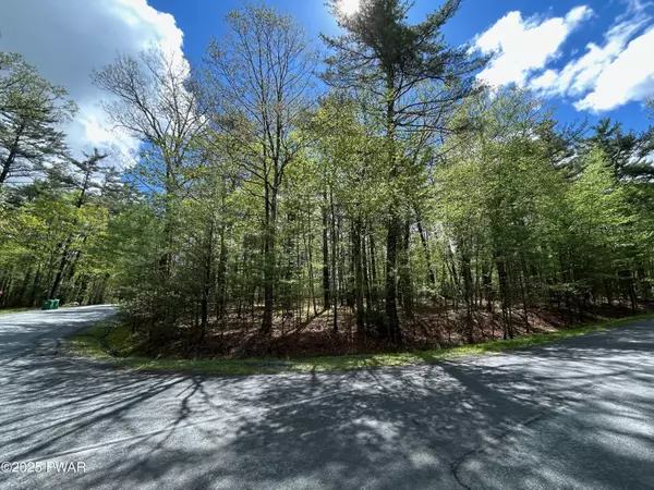 Lot 28 Traces of Lattimore, Dingmans Ferry, PA 18328