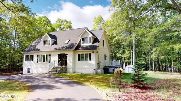 Dingmans Ferry, PA 18328,199 Spruce Run DR