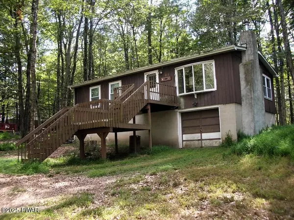 61 Windsor RD,  Hawley,  PA 18428