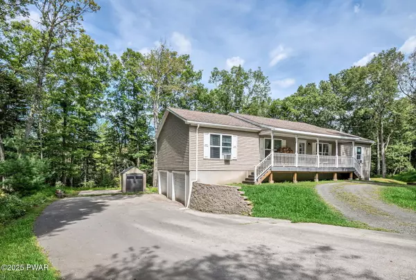 Dingmans Ferry, PA 18328,149 Weasel RD