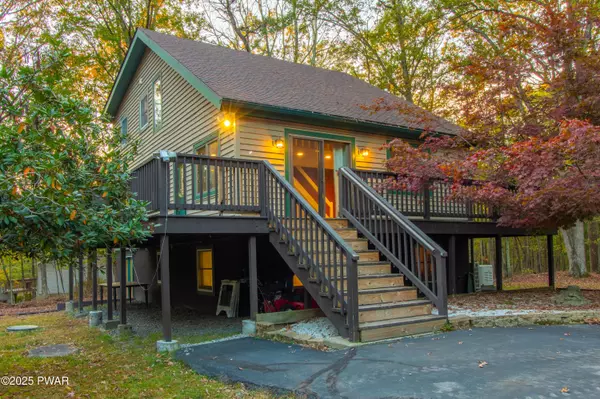 130 Lakewood DR, Milford, PA 18337