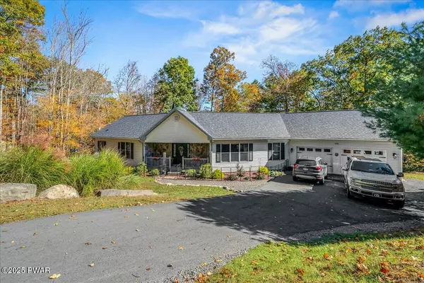 Hawley, PA 18428,320 Tinkwig DR