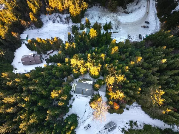 2501 Gondola WAY Whistler, BC V8E 0B4