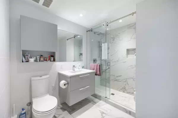 Burnaby, BC V5H 0J8,6699 Dunblane AVE #2108