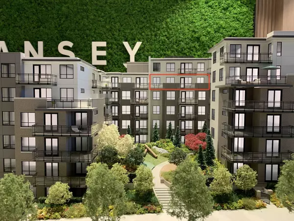 599 Dansey AVE #620, Coquitlam, BC V3J 5S4