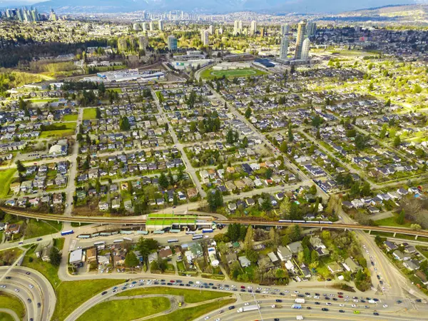 2005 Marine WAY New Westminster, BC V3M 2H2
