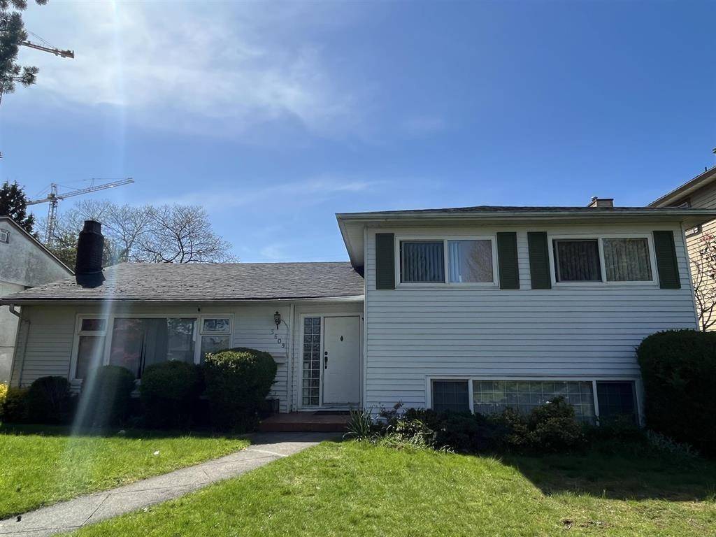 5609 Ash ST, Vancouver, BC V5Z 3G8