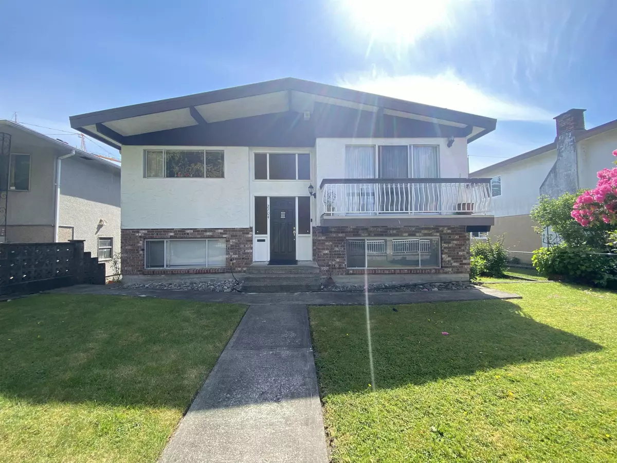 Vancouver, BC V5R 4S6,2704 Ward ST