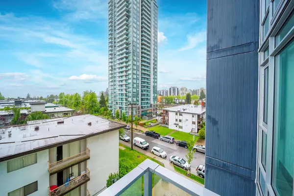 Burnaby, BC V5H 0K7,6398 Silver AVE #502