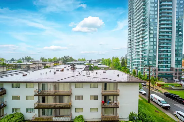Burnaby, BC V5H 0K7,6398 Silver AVE #502