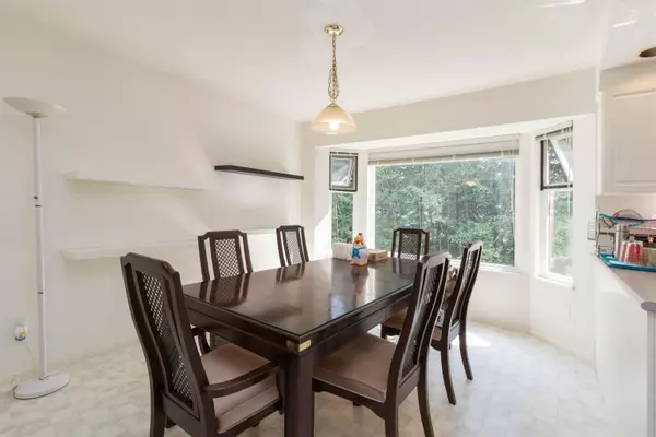 Coquitlam, BC V3E 3B3,1642 Plateau CRES