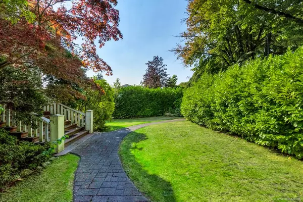 Vancouver, BC V6M 2S1,1670 W 49th AVE