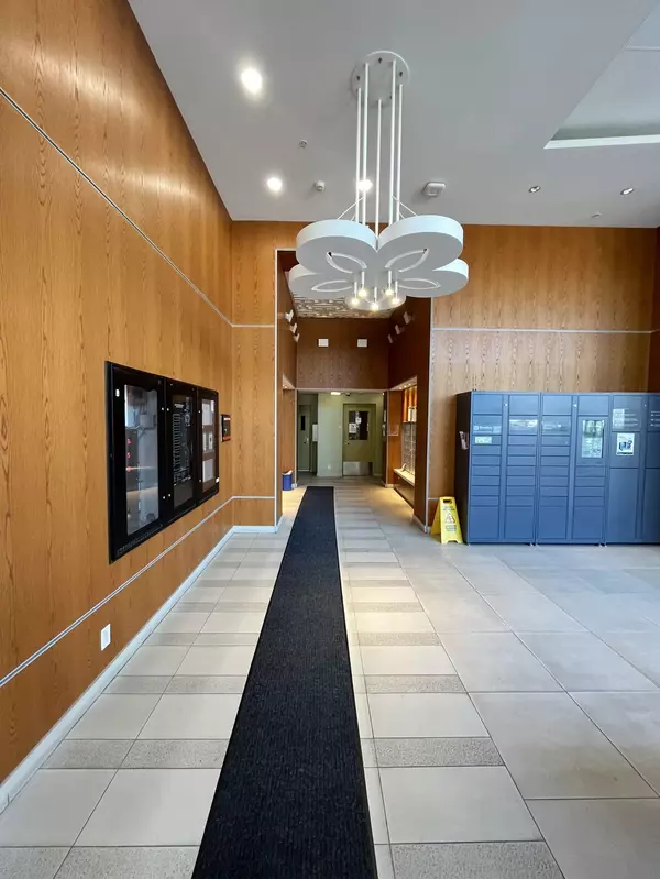 Richmond, BC V6K 0K6,7988 Ackroyd RD #916