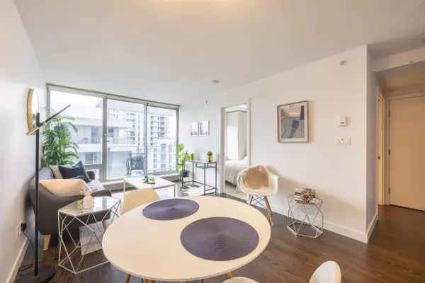 Vancouver, BC V5X 0C9,8031 Nunavut LN #605