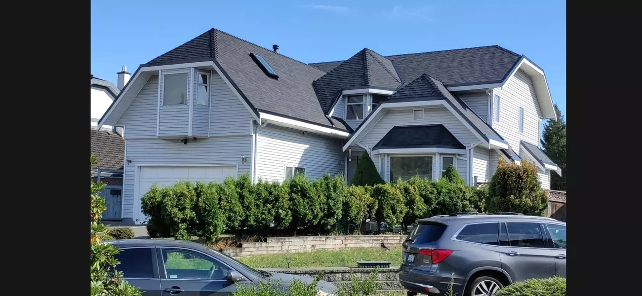 12978 96a AVE, Surrey, BC V3T 5K5