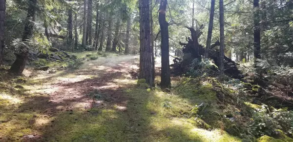 278 Laura Point RD Mayne Island, BC V0N 2J1