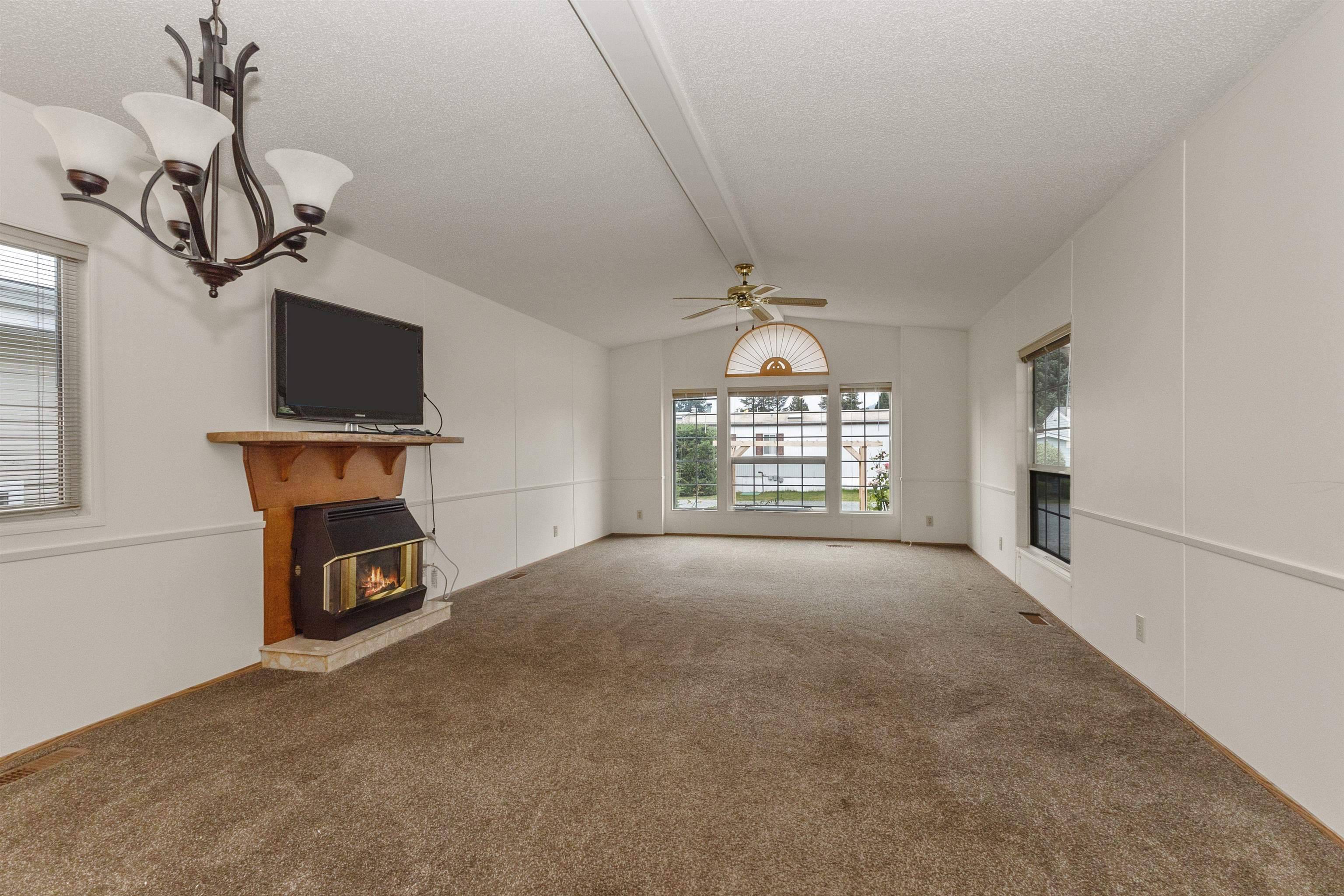 Chilliwack, BC V2P 1E5,6035 Vedder RD #98